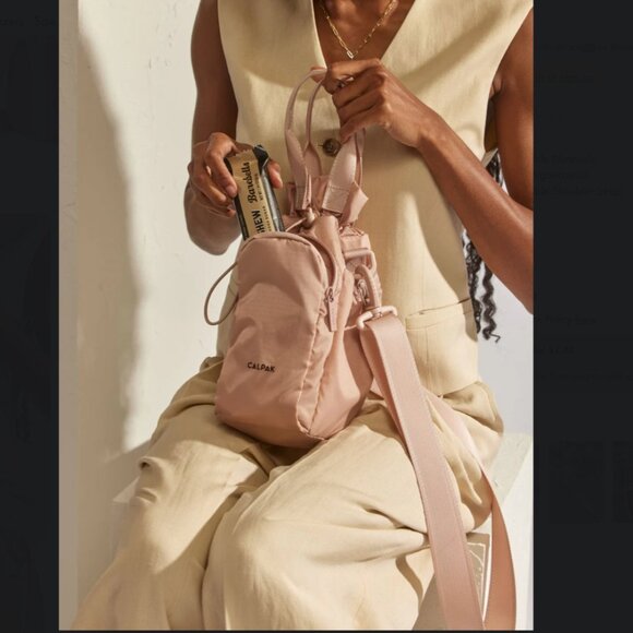 CALPAK Water Bottle Holder In Mauve - Picture 4 of 8